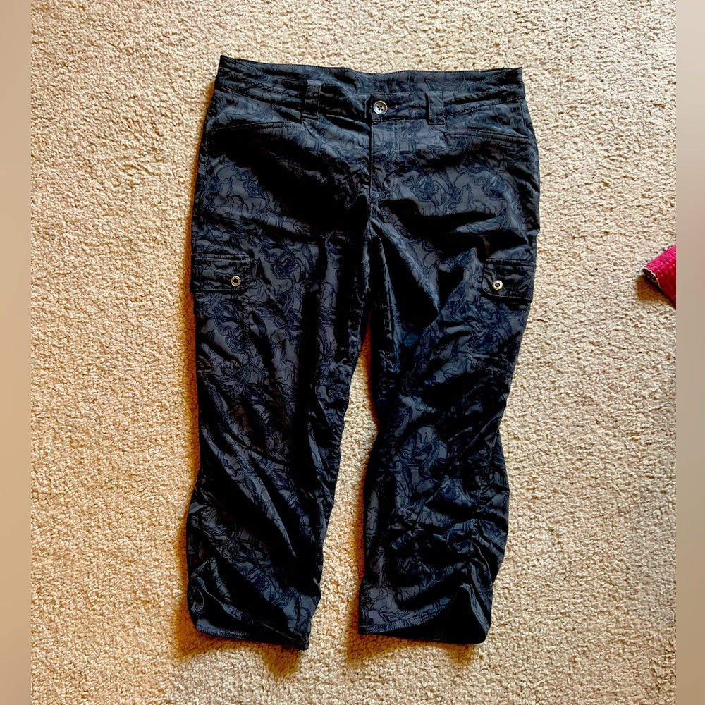 Eddie Bauer capri pants